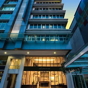 https://manhattan-business-hotel-ttdi.kualalumpurs-hotels.com